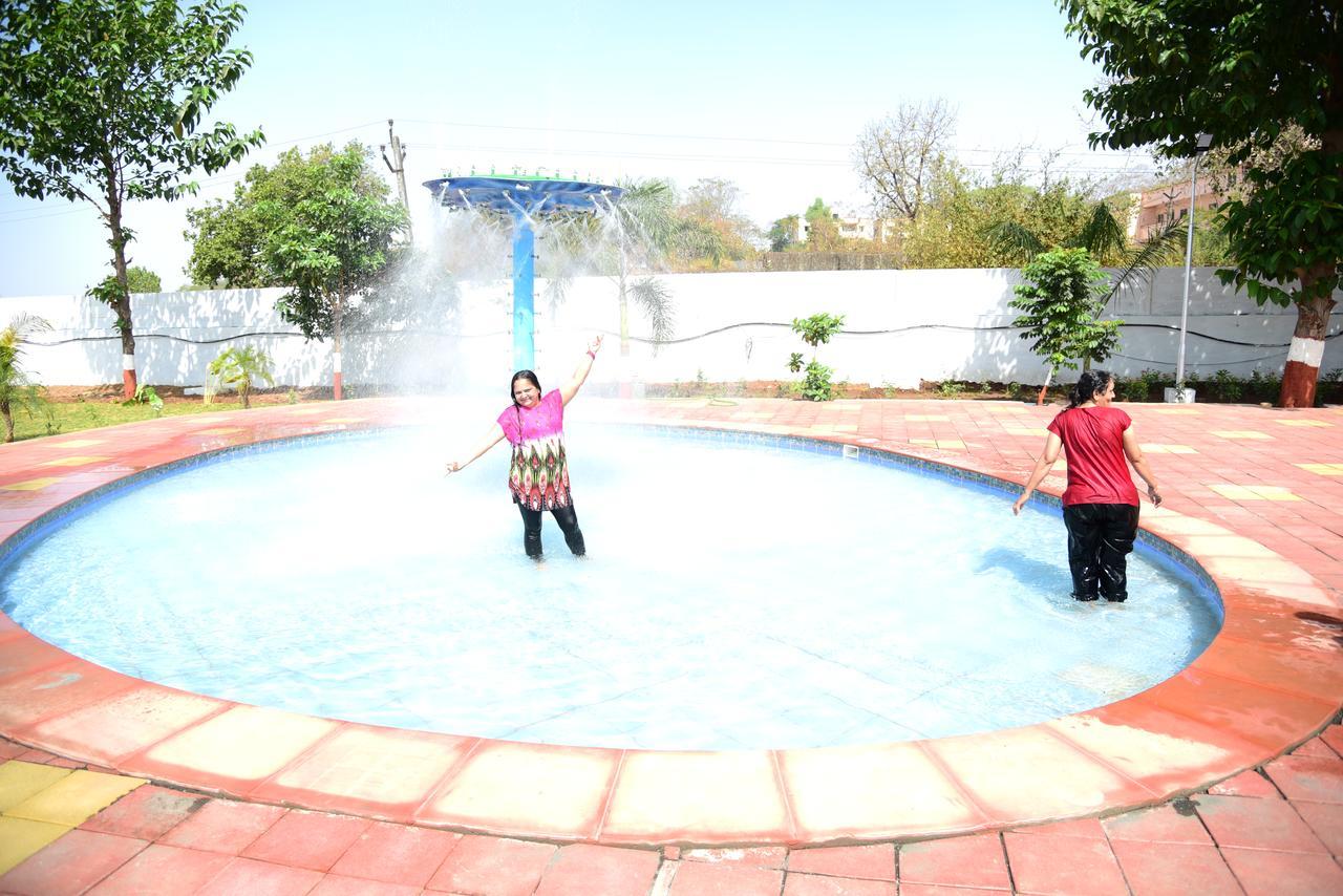 River Touch Resort Silvassa Exterior photo